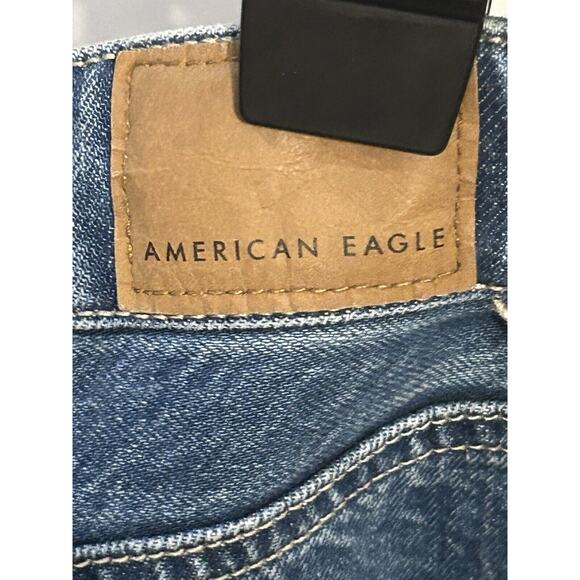 American Eagle Comfort Stretch Distressed Denim Jeans size 12 - Picture 3 of 5